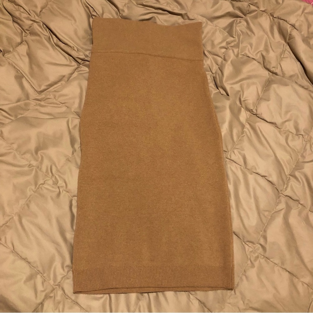 Saks Fifth Avenue COLLECTION Cashmere Pencil Midi-Skirt- camel color NWT
